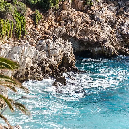 فندق Le Saint Paul 3*