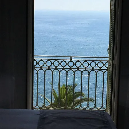 Hotel Le Saint Paul Nice