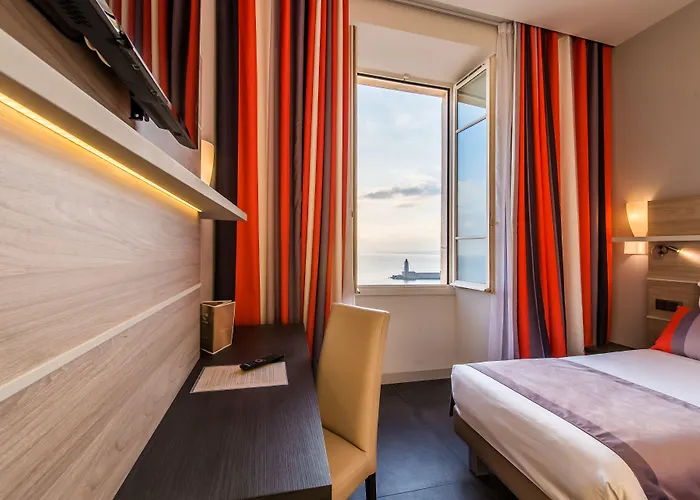 Le Saint Paul 3* Nicea