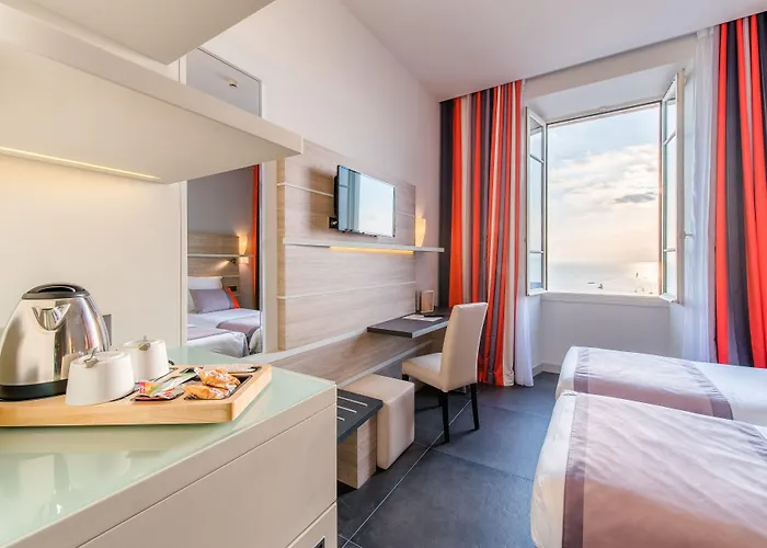 Le Saint Paul ホテル ニース