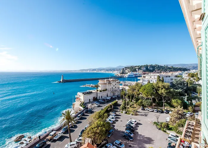 ホテル Le Saint Paul 3*