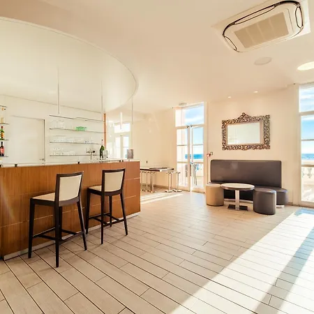 Hotel Le Saint Paul 3*