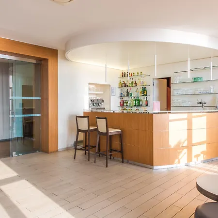 Le Saint Paul 3* Nicea